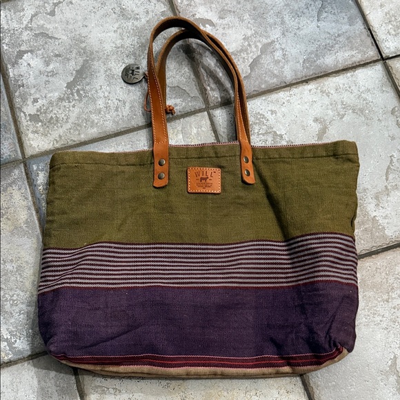 Will Leather Goods reversible Olive and Plum Tote - Picture 1 of 8